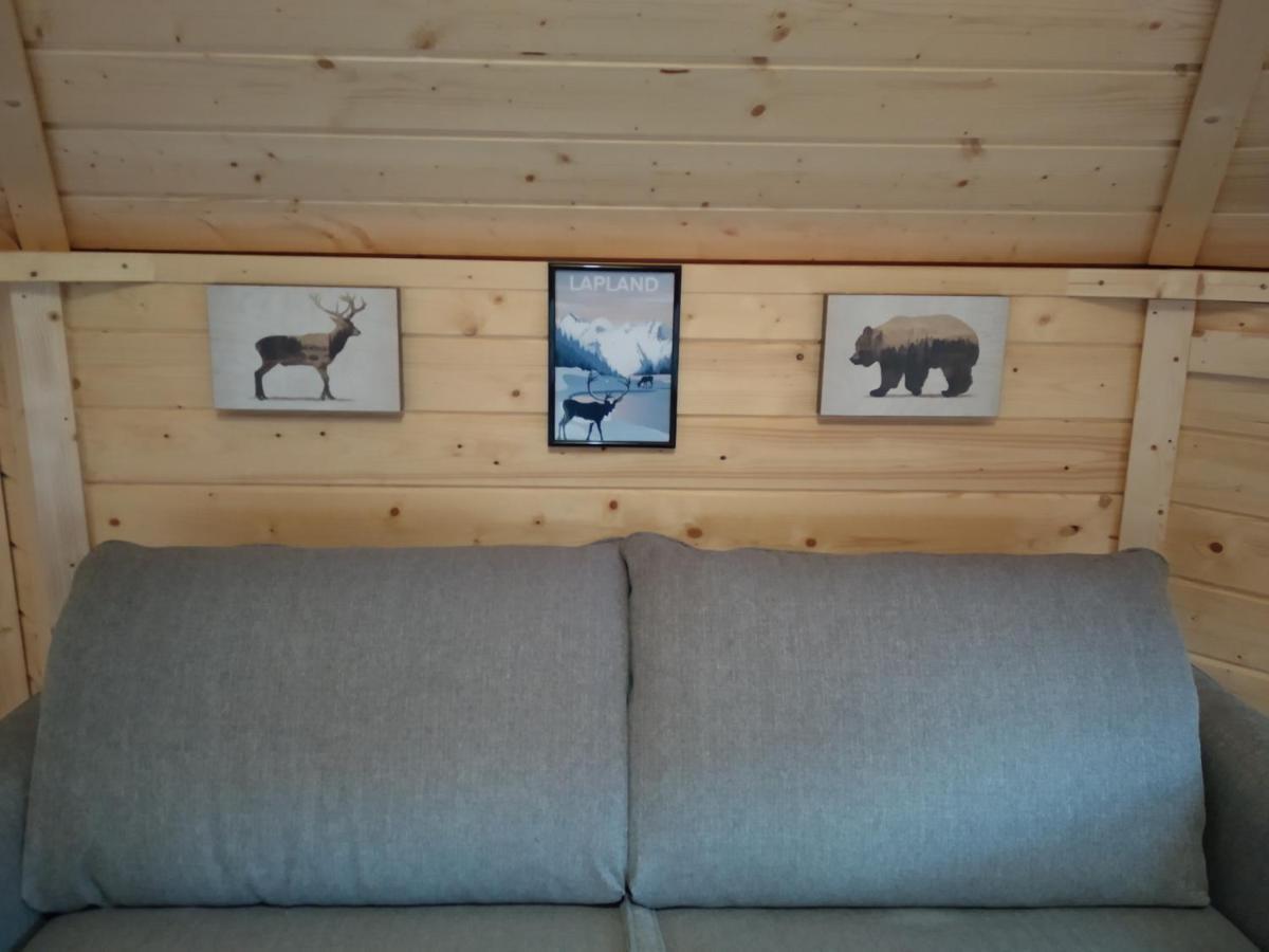 Les Cabanes Du Grand Nord Pradines  Extérieur photo