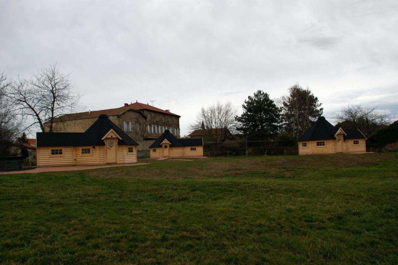 Les Cabanes Du Grand Nord Pradines  Extérieur photo