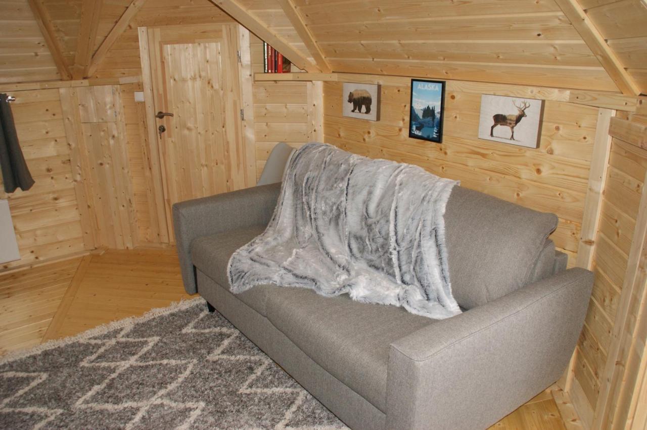 Les Cabanes Du Grand Nord Pradines  Extérieur photo