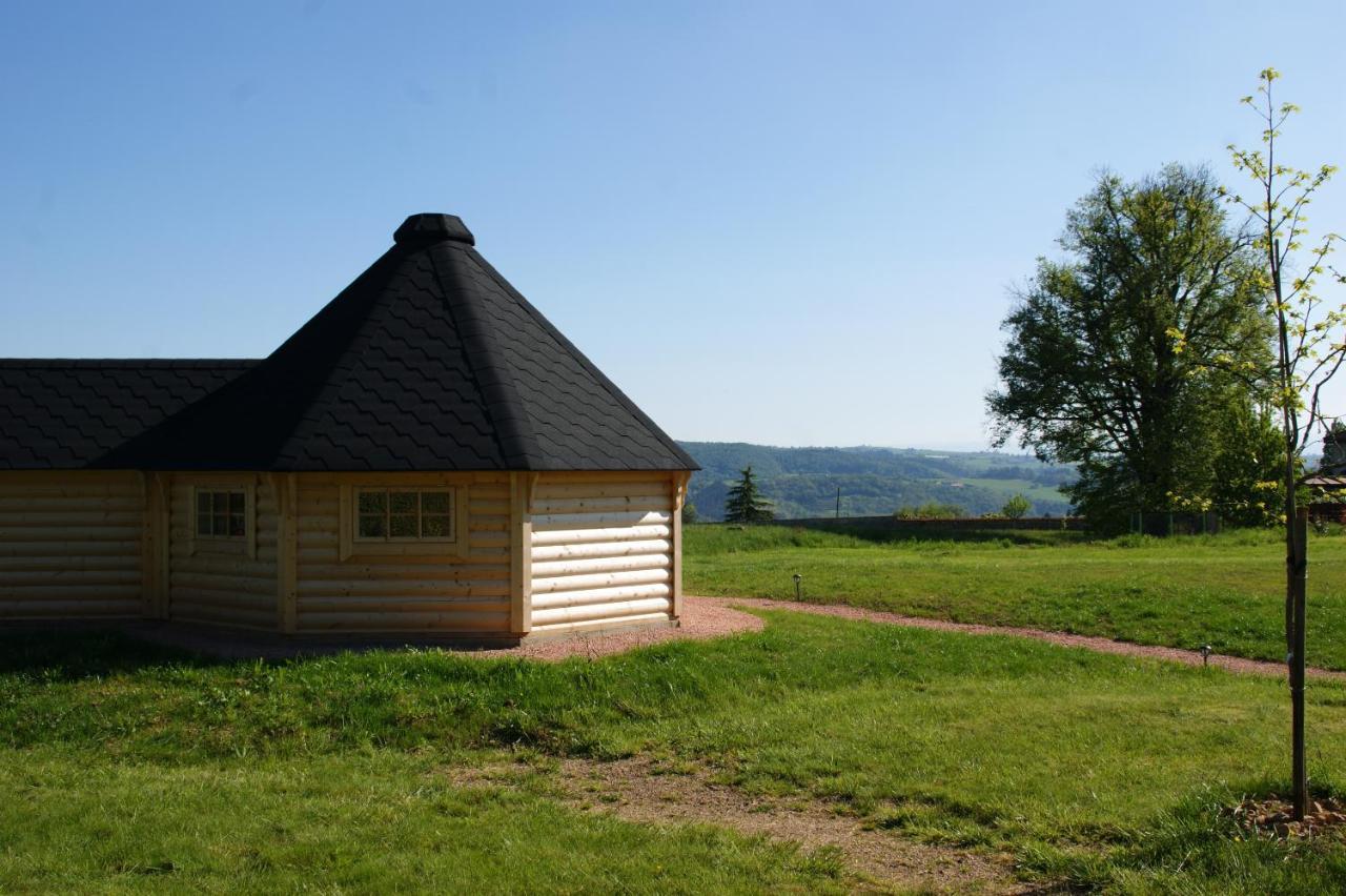 Les Cabanes Du Grand Nord Pradines  Extérieur photo